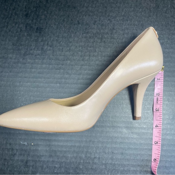 BNWOB MICHAEL KORS LIGHT NUDE HEELS SIZE 5.5M PRICE FIRM - Picture 5 of 15